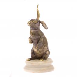 Статуэтка &amp;quot;Кролик&amp;quot; из бронзы на подставке из мрамора