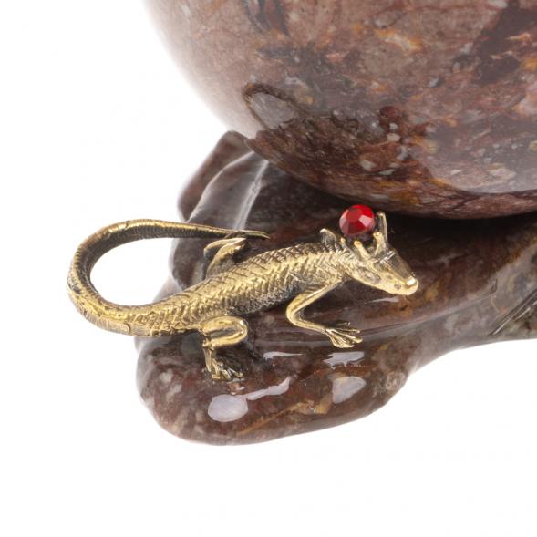 Композиция &amp;quot;Ящерица на скале&amp;quot; с шаром из креноида 8 см 126885