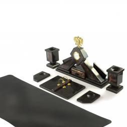 Письменный набор &amp;quot;Гербовый&amp;quot; из яшмы с настольным ковриком
