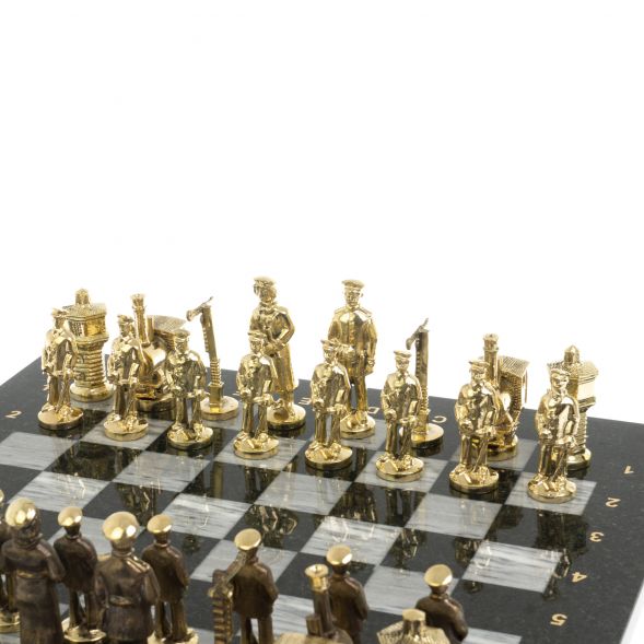 Шахматы подарочные &amp;quot;Железнодорожники&amp;quot; из бронзы и серого мрамора, доска 40х40 см 127600