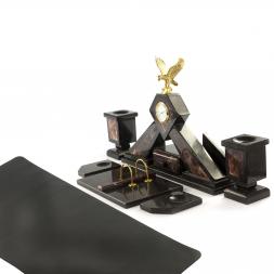 Письменный набор &amp;quot;Орел&amp;quot; из яшмы с настольным ковриком