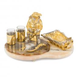 Подарочная икорница со стопками &amp;quot;Рыбак с санями&amp;quot; камень агат Златоуст