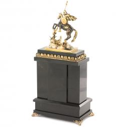 Часы &amp;quot;Георгий Победоносец&amp;quot; из яшмы и бронзы