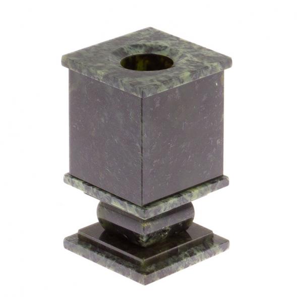 Карандашница из нефрита 125296