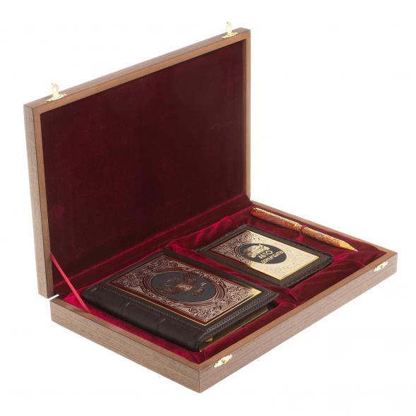 Подарочный набор &amp;quot;Автомобилист&amp;quot; обложка для автодокументов, ежедневник и ручка с гравюрой 122543