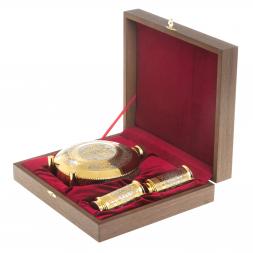 Фляжка с двумя стопками для водки &amp;quot;Герб&amp;quot; Златоуст