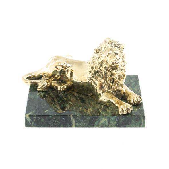Статуэтка из бронзы &amp;quot;Лев лежит&amp;quot; на подставке из змеевика 128328