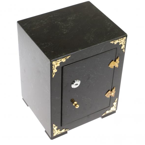 Сейф средний из черного змеевика 19х16х24 см 124964