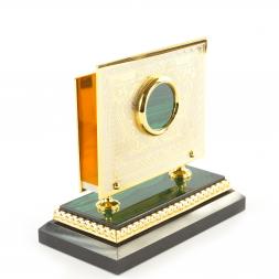 Настольная визитница из малахита