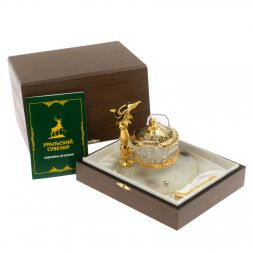 Икорница &amp;quot;Стерлядка&amp;quot; на ножке камень агат Златоуст