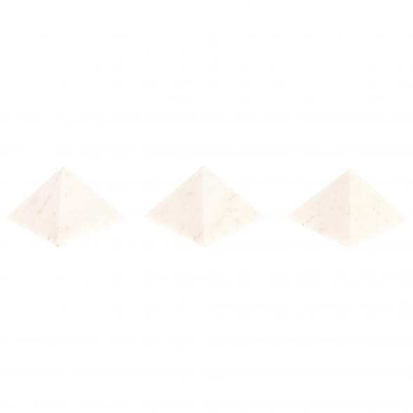 Пирамида из белого мрамора 10,5х10,5х6,5 см 126382