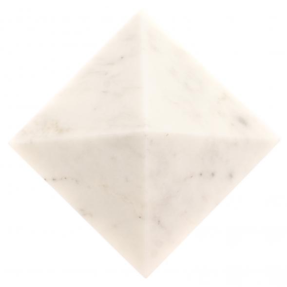 Пирамида из белого мрамора 11х11х7,5 см 126384