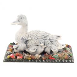 Сувенир "Утка с утятами" из мрамолита