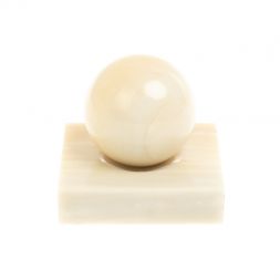 Шар 4,5 на подставке из газганского мрамора 6х6 см