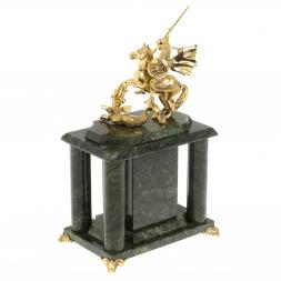 Часы "Георгий Победоносец" из шабровского змеевика