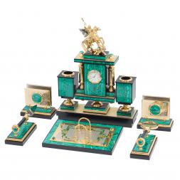 Настольный набор "Георгий Победоносец" из натурального малахита