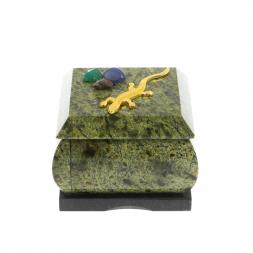 Шкатулка квадратная с прямой ящерицей 6,5х6,5х5 см