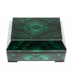 Ларец из малахита "Совершенство" 15х10х7,5 см