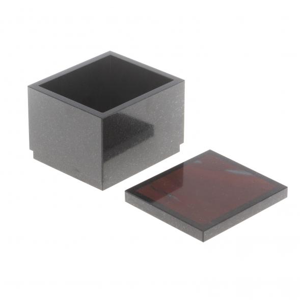 Шкатулка из яшмы 7,5х6,5х6 см 124293