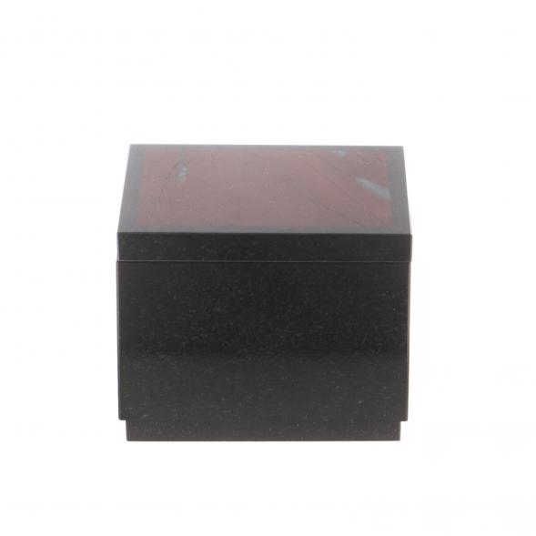 Шкатулка из яшмы 7,5х6,5х6 см 124293