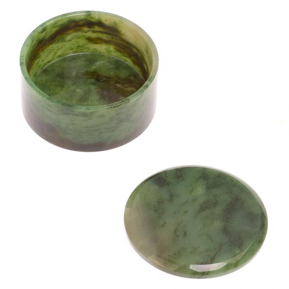 Шкатулка круглая из нефрита 7,5х4,3 см 125660