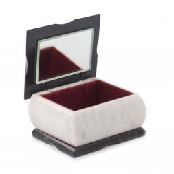 Шкатулка из белого мрамора &amp;quot;Оригинал&amp;quot; 10х8х7,5 см