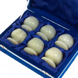 Набор рюмок 6 шт из светлого оникса в футляре 5х4,9 см (2х2)