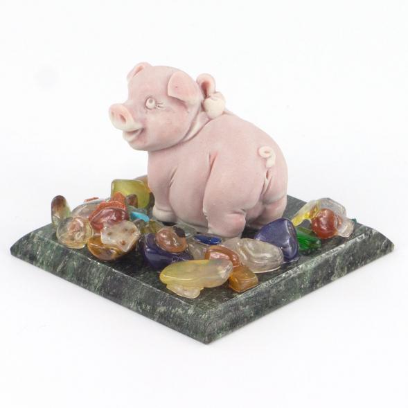 Сувенир &amp;quot;Поросенок с бантом&amp;quot; из мрамолита 119340