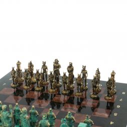 Шахматы &amp;quot;Римляне против Галлов&amp;quot; фигуры бронза / патина 36х36 см лемезит змеевик
