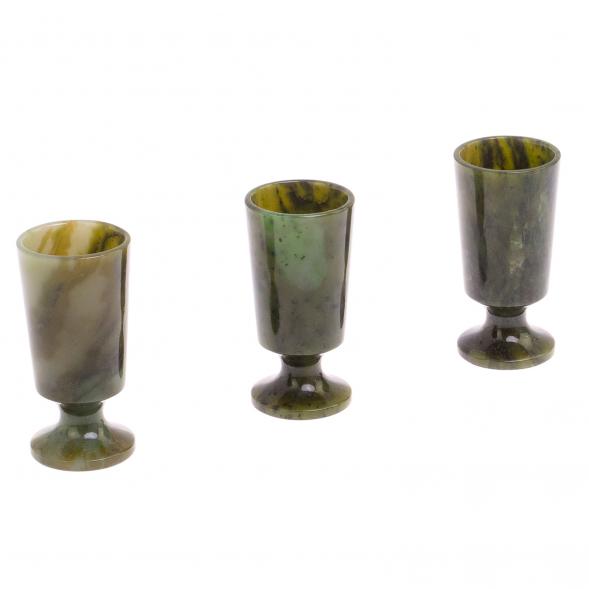 Рюмка на ножке из нефрита 40 мл 4х8 см 126113