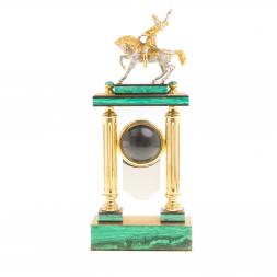 Часы из малахита &amp;quot;Салават Юлаев&amp;quot; Златоуст