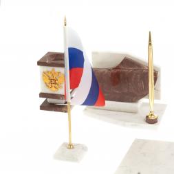 Письменный прибор мрамор лемезит с гербом и флагом России